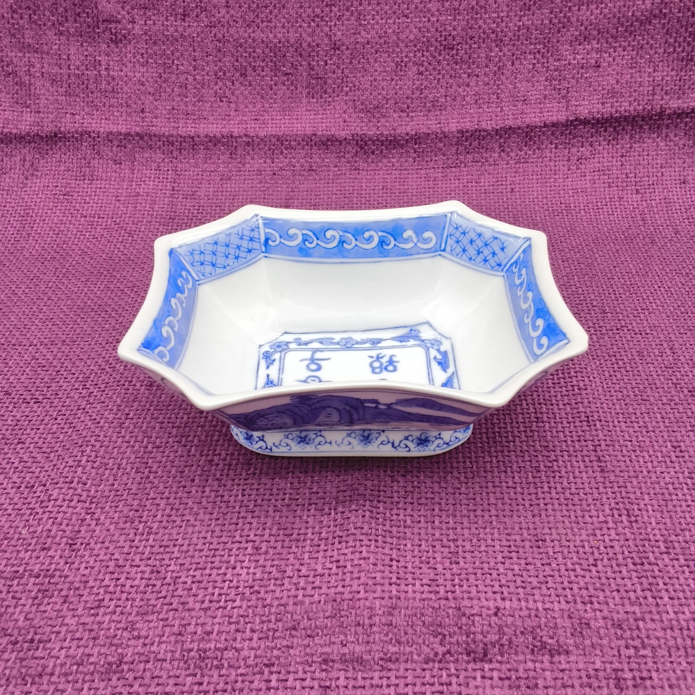 Antique Style Chinese Blue and White Octagonal Bowl